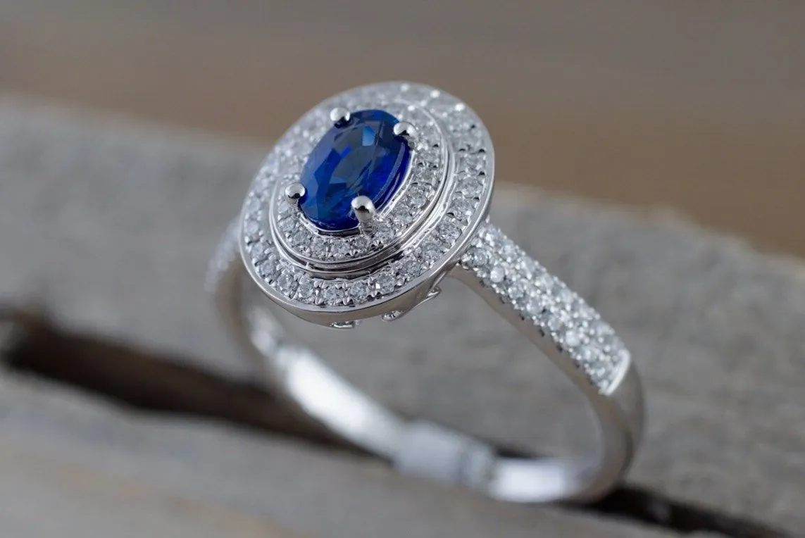 18k White Gold Oval Blue Sapphire Double Halo Diamond Ring Anniversary Halo