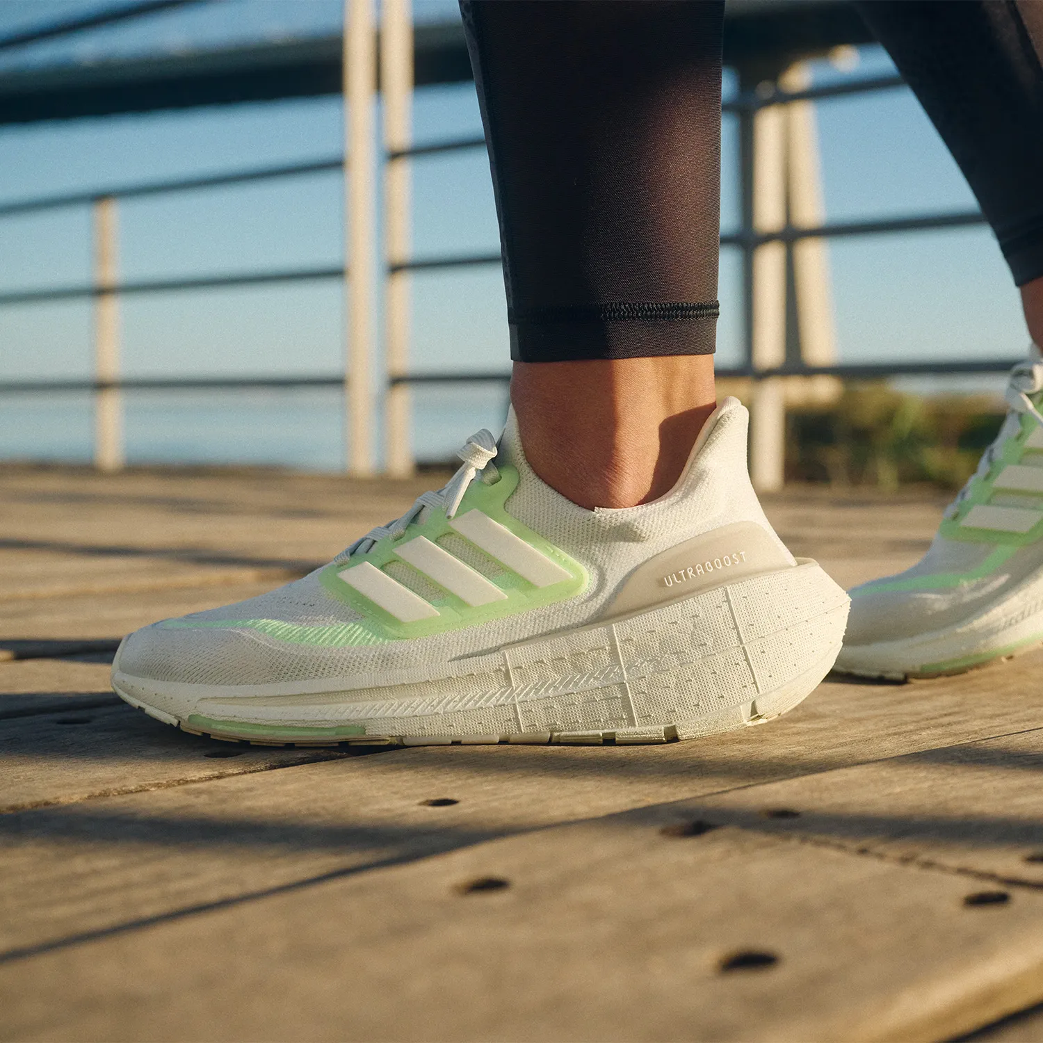 adidas Ultraboost Light  Crystal Jade/Cloud White/Green Spark