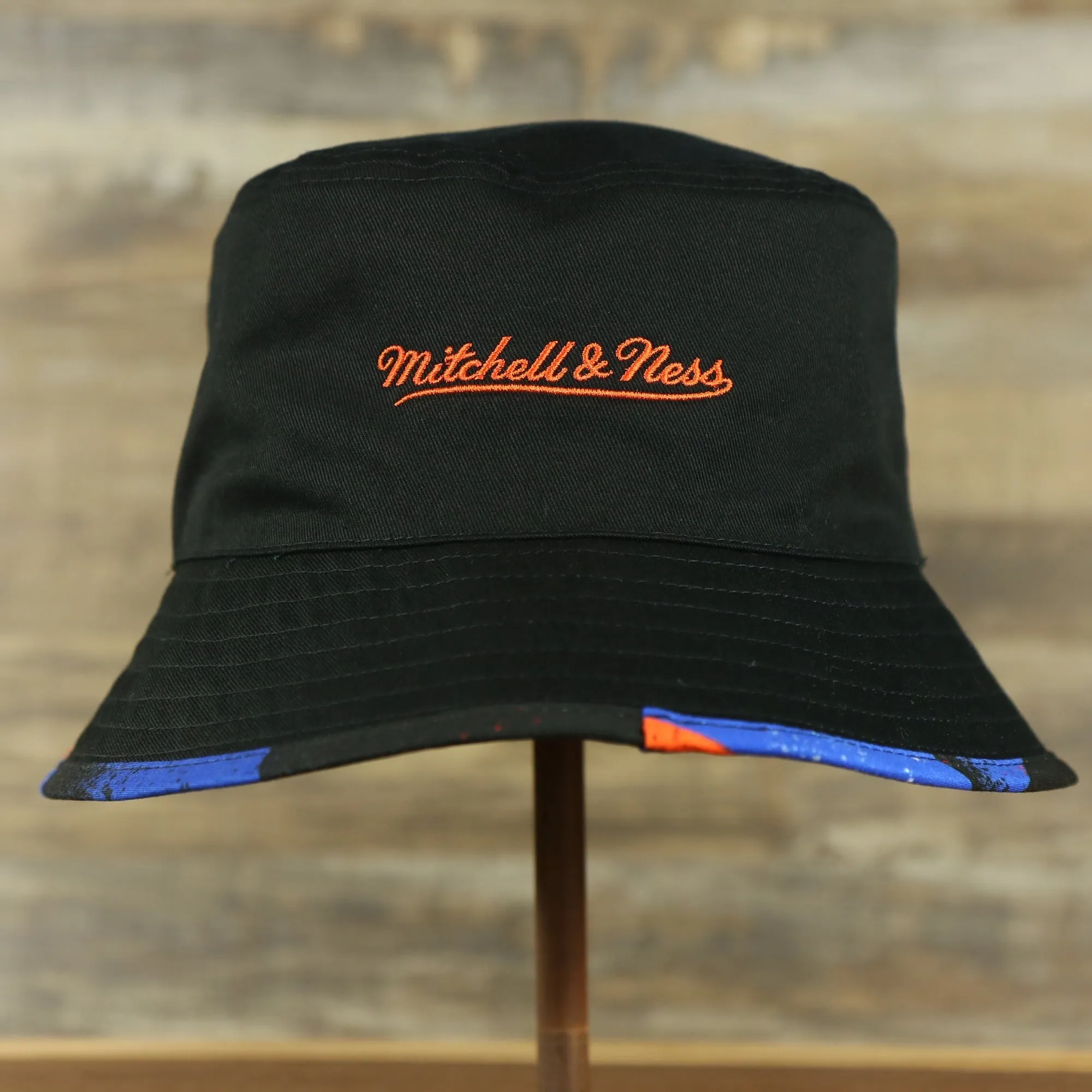 New York Knicks 90s Inspired NBA Hyper Mitchell and Ness Reversible Bucket Hat