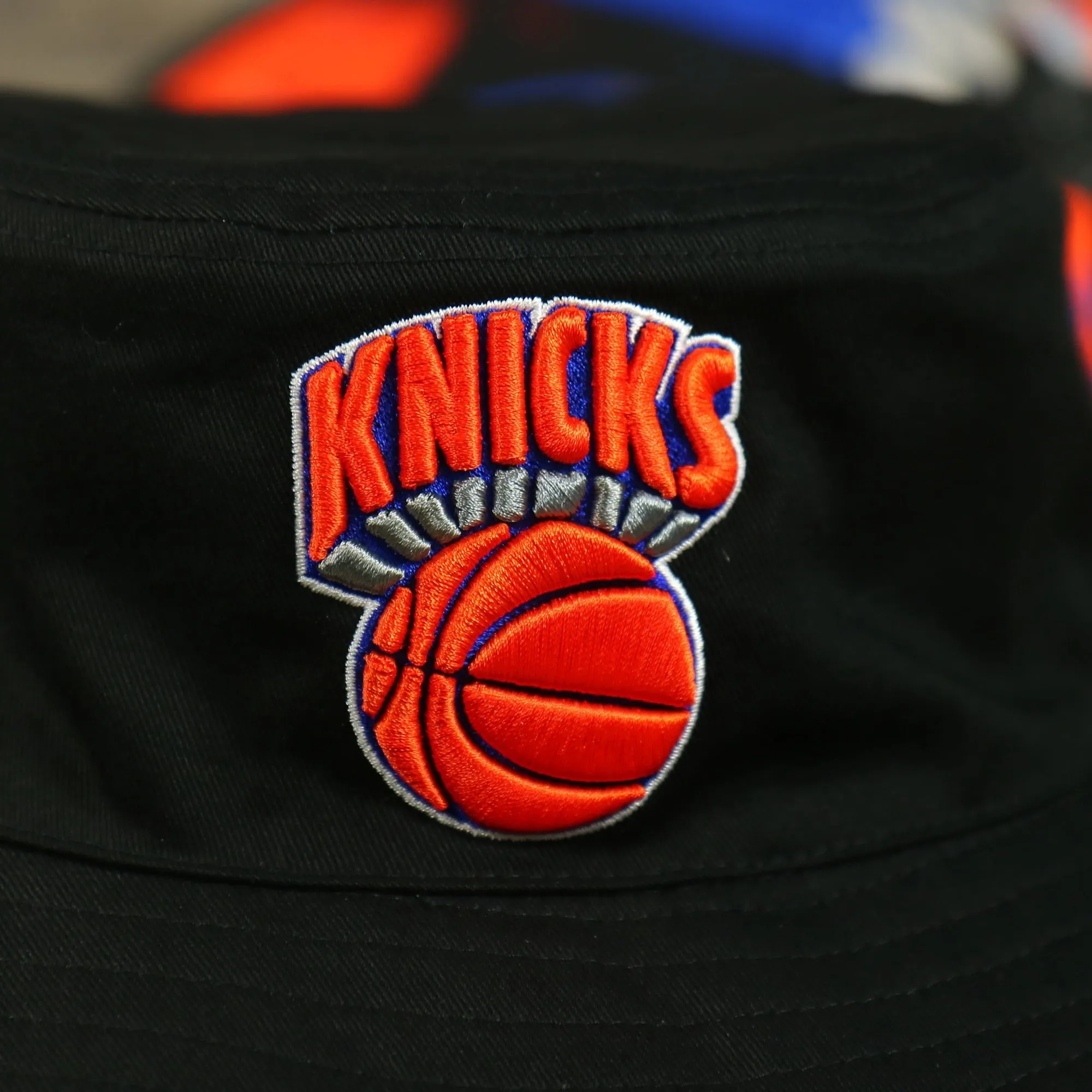 New York Knicks 90s Inspired NBA Hyper Mitchell and Ness Reversible Bucket Hat