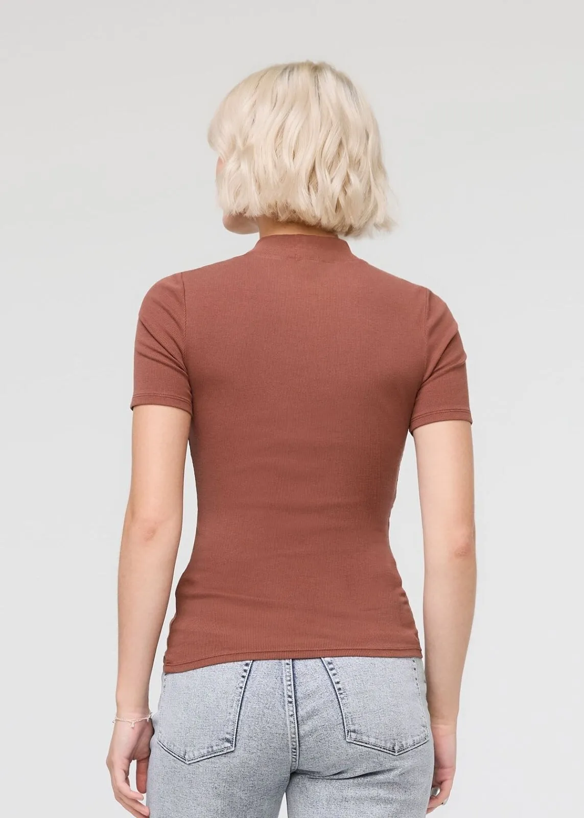 Ribbed Pima Mock Neck Tee - Rust