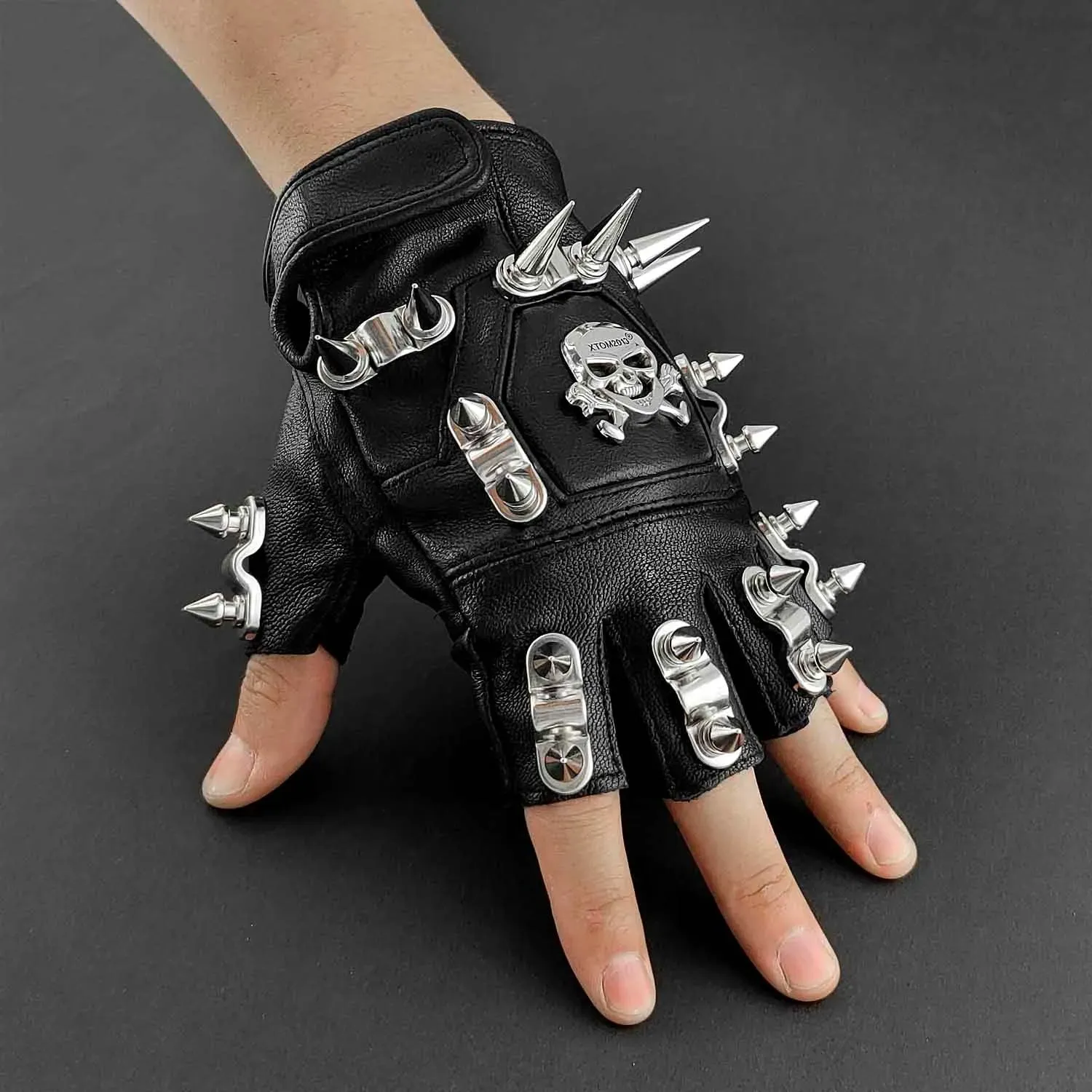 Rivet Leather Skull Trucker Motorcycle Fingerless Gloves for Men