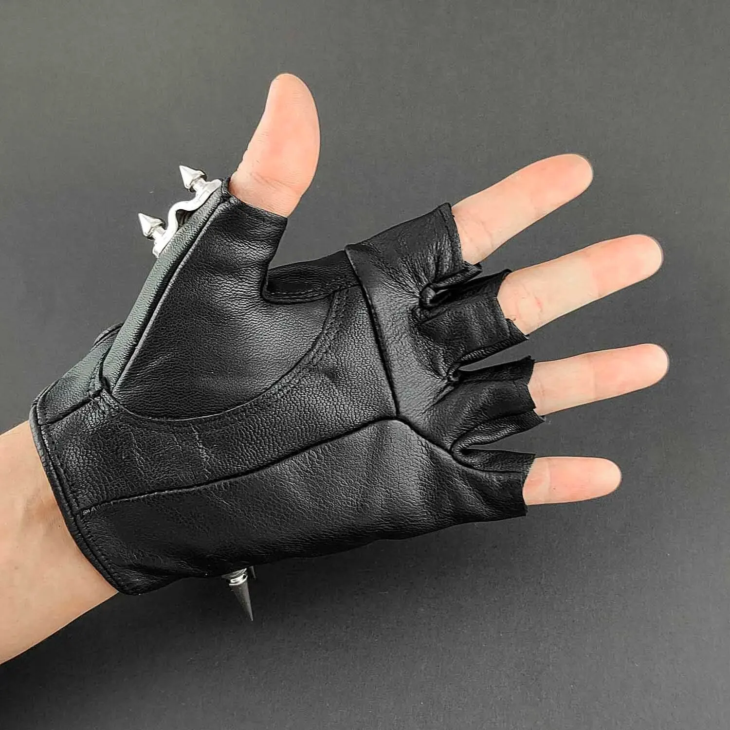 Rivet Leather Skull Trucker Motorcycle Fingerless Gloves for Men