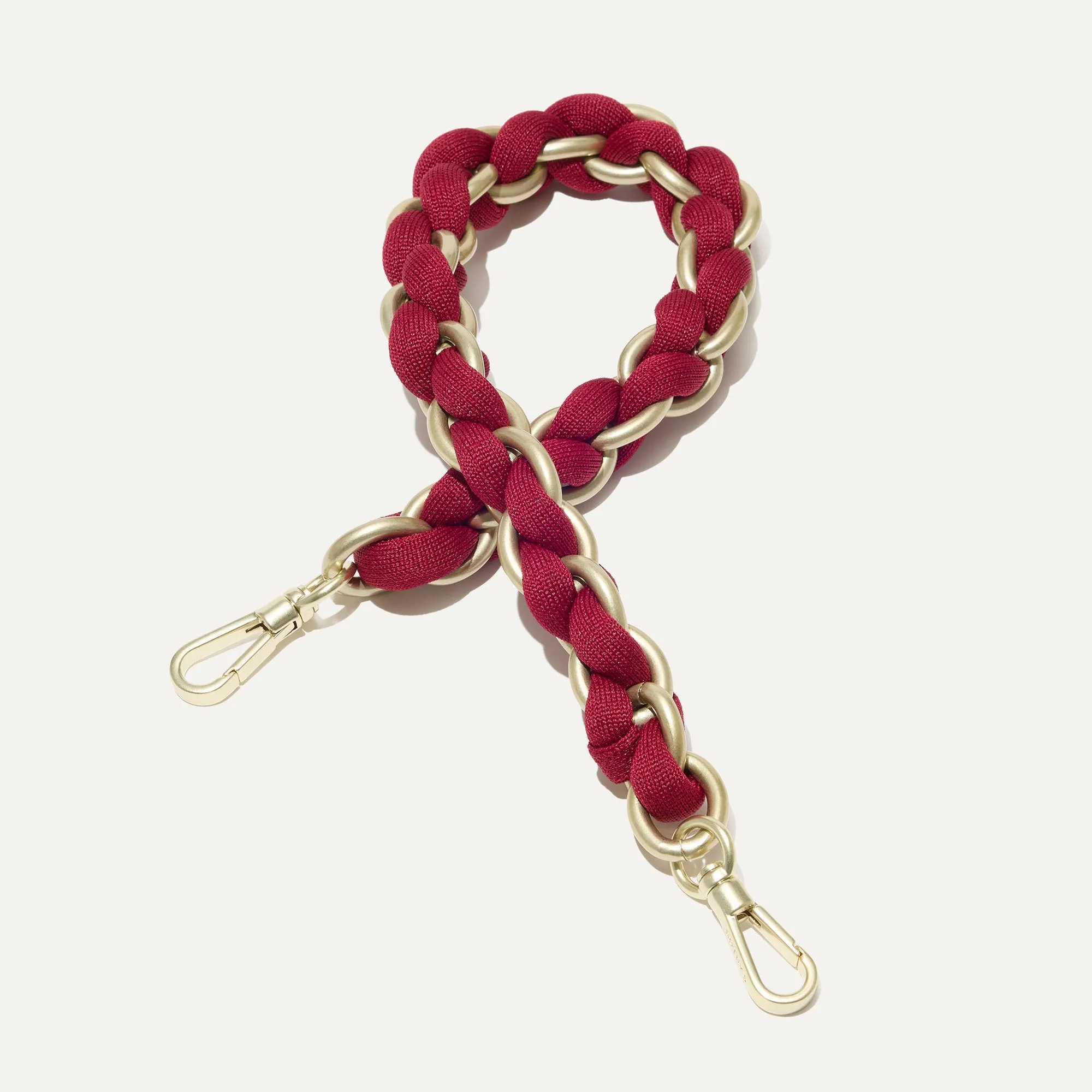 The Shoulder Strap in Cranberry Chain