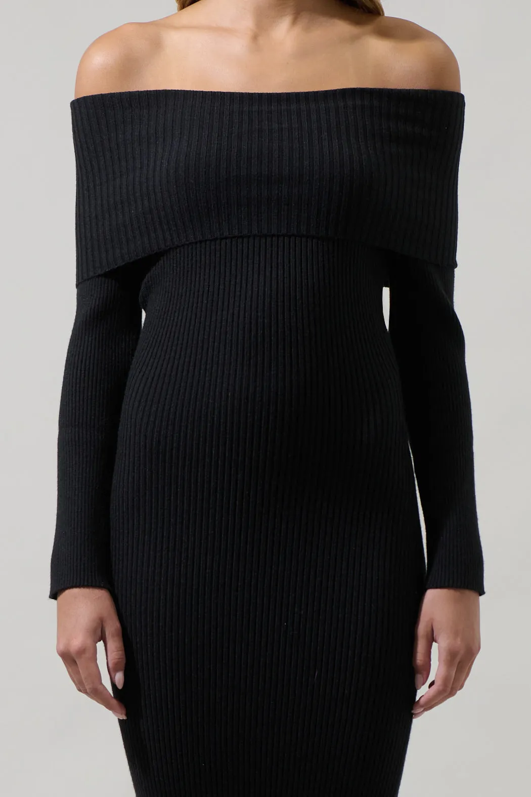 Vonnie Off the Shoulder Midi Sweater Dress